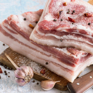 Как засолить сало, чтобы оно получилось максимально нежным: секретный ингредиент