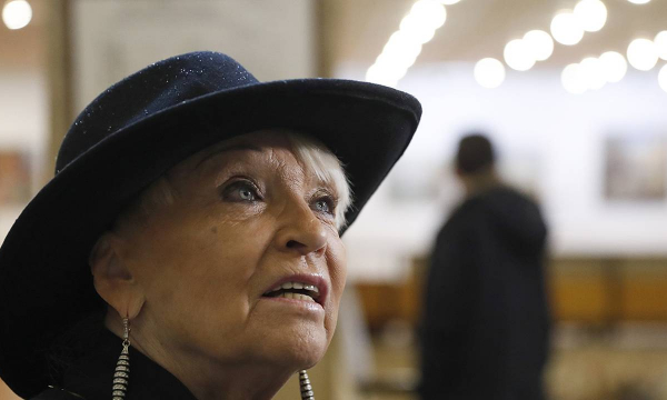 Светличная отказалась от операции по удалению онкологии